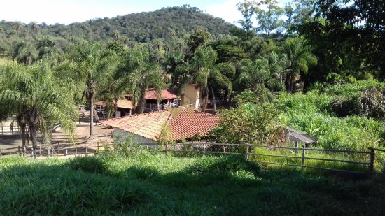 Linda fazenda em Brumadinho 8 km apos o centro.