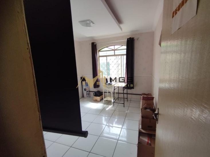 casa-venda-centro-sarzedo-1069073